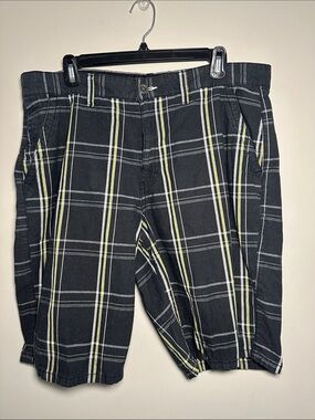 Tony Hawk Black Plaid Shorts with white and Yellow accents